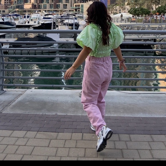 H&M Mom Jeans - Picture 1 of 4